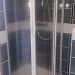 Habitación en casa particular Dom Pod Orlimi Skalami - Blisko Zamku Czocha I Jeziora Lesnianskiego Leśna