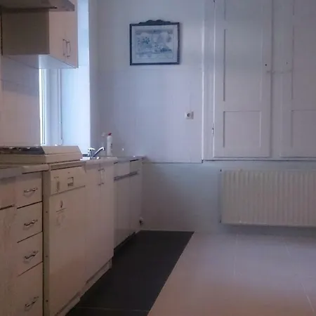 Dom Pod Orlimi Skałami * Leśna