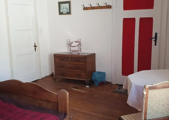 Dom Pod Orlimi Skalami - Blisko Zamku Czocha I Jeziora Lesnianskiego Проживание в семье *