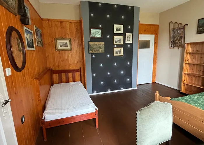 Dom Pod Orlimi Skalami - Blisko Zamku Czocha I Jeziora Lesnianskiego * Leśna