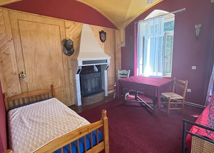 Проживание в семье Dom Pod Orlimi Skalami - Blisko Zamku Czocha I Jeziora Lesnianskiego